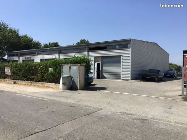 Loue Local Commercial en Zone Artisanale du Palyvestre