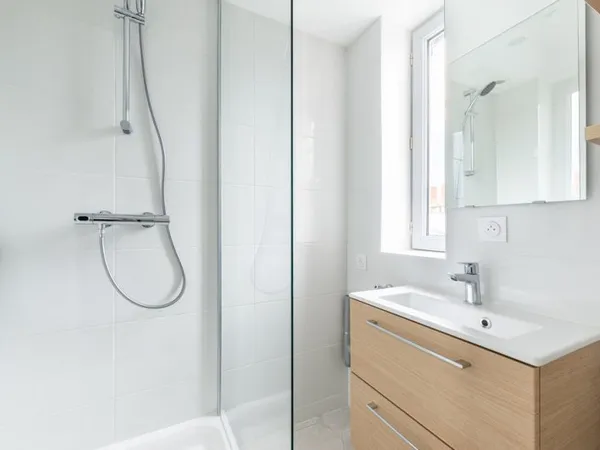 Appartement refait à neuf DOBREE