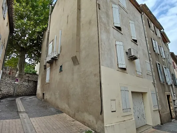 Maison de village