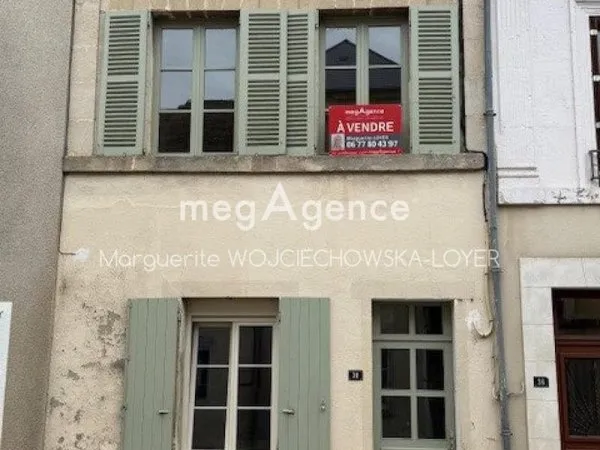 Maison de ville avec jardin proche commerces