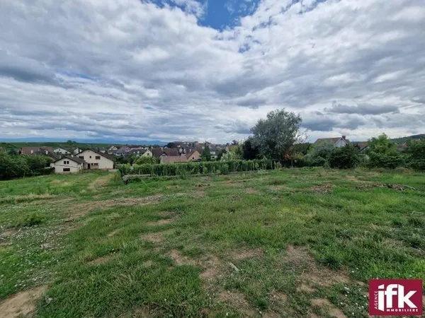 Terrain constructible 389 m²