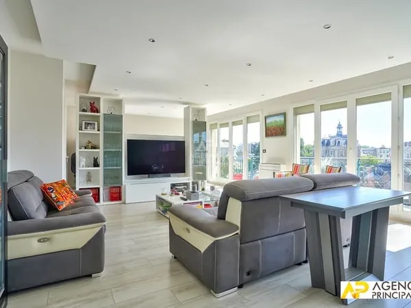 Appartement Maisons Laffitte 5 pièce(s) 156m2