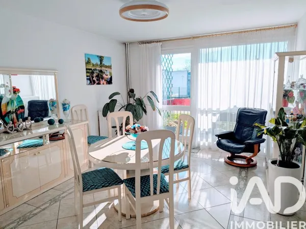 Appartement 4 pièces 82 m²