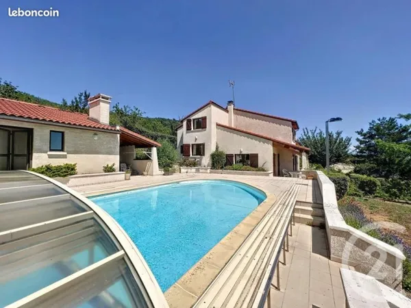 Villa 7 pièces 163 m²