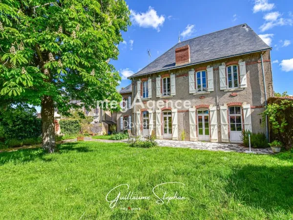 Maison de Maître 13 pièces centre ville 286 m2