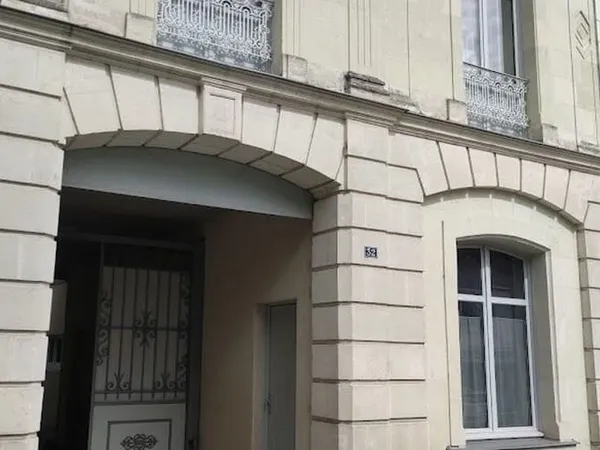 Appartement 1 pièce 52 m²