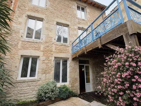 Maison art déco de 6 pièces principales