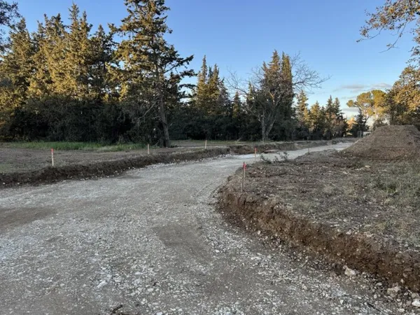 Terrain à vendre à Grillon (84600) pour 99 000€ - Idéal pour ...