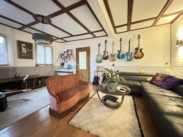Maison 6 pièces 141 m²