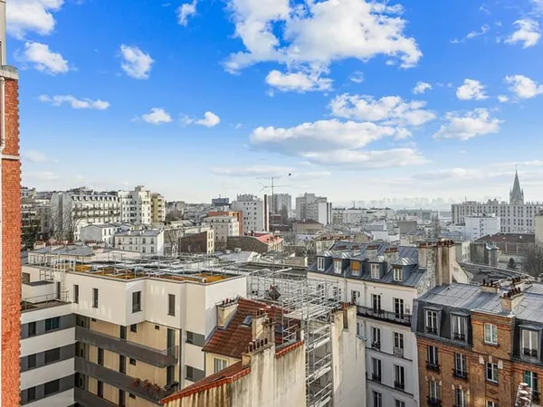 JOURDAIN Immeuble ancien 2 pièce(s) 53 m2