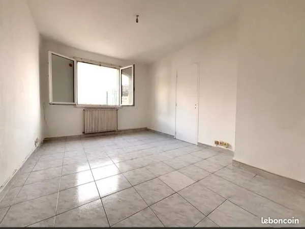 Vends f3 toulon