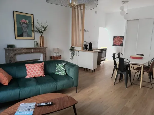 ANGERS PLACE DU LYCEE JARDIN DU MAIL MAISON POUR INVESTISSEU