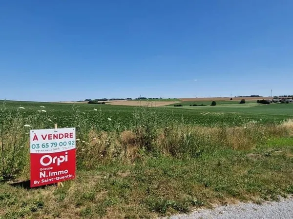 Terrain 668 m²