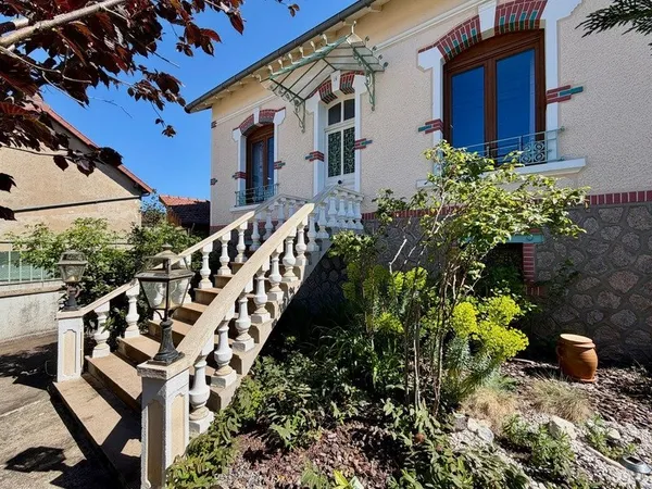 Coup de coeur - Charmante maison de caractère - proche centre Domérat