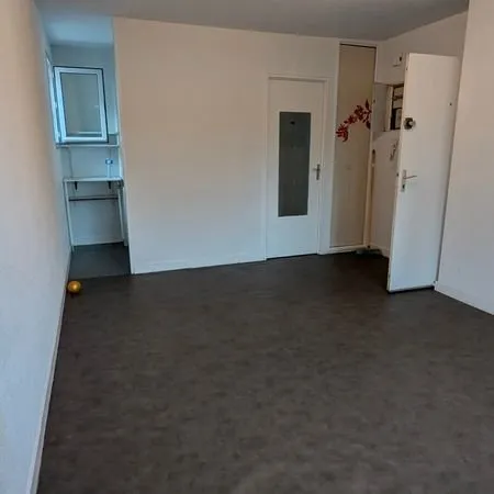 Studio prés Cézeaux , CHRU ,Fac de Medecine,Pharma
