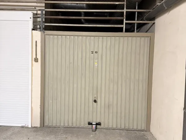 Parking 16 m²