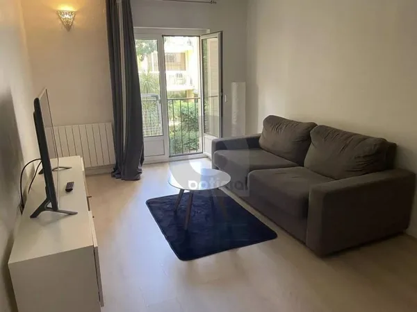 Studio 1 pièce 25 m²