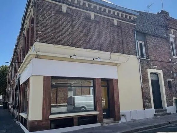 Immeuble de rapport 5 pièces 150 m²