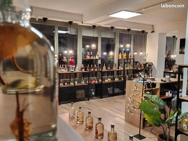 Emplacement N°1 Saint-Leu - Local commercial 43 m² - Bail neuf 9 ans - Idéal caviste / coffee shop /