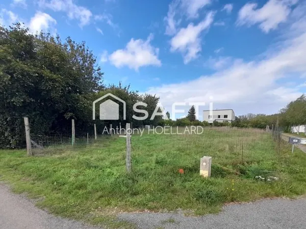 Terrain constructible de 1129 m2