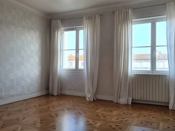 Appartement 4 pièces 85 m²