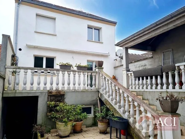 Maison 7 pièces 160 m²