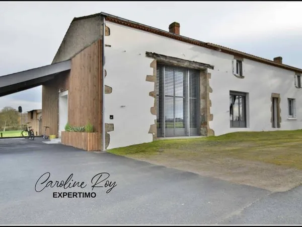 Maison 7 pièces 212 m²