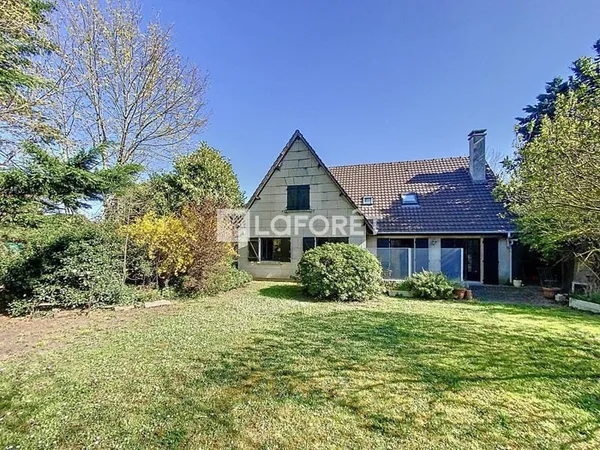 Maison 8 pièces 185 m²