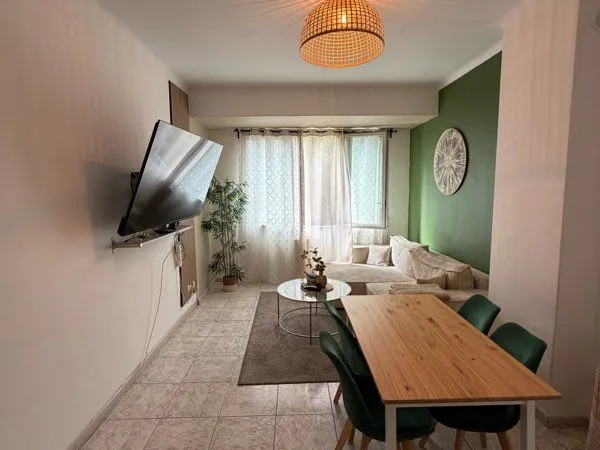 À louer - Appartement T3 traversant avec balcons - Pont du Las