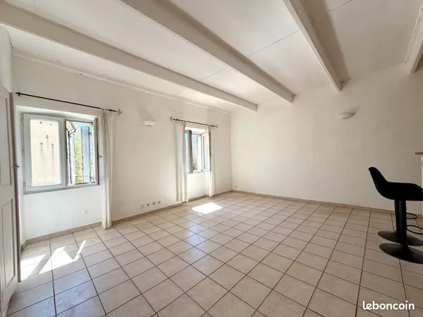 Appartement T3 meublé - 65 m² - Centre-ville Orange