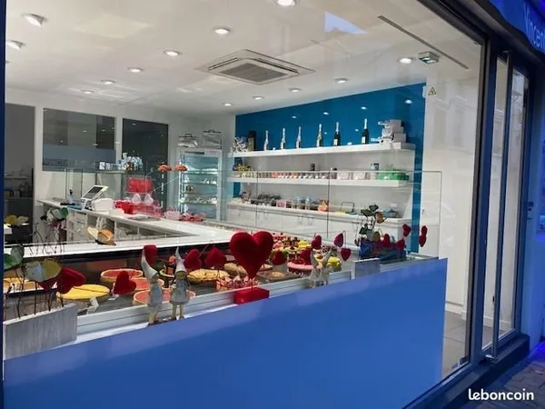 Fonds de commerce pâtisserie 300 m²