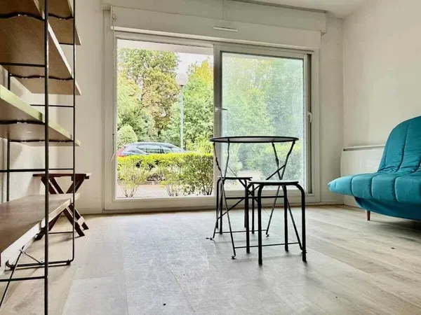 Studio 1 pièce 23 m²