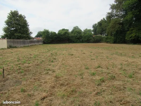 À vendre par particuliers - ensemble de 3 terrains constructibles
