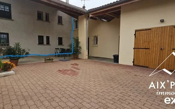 MAISON 110M2 UNE GRANGE DE 146M2