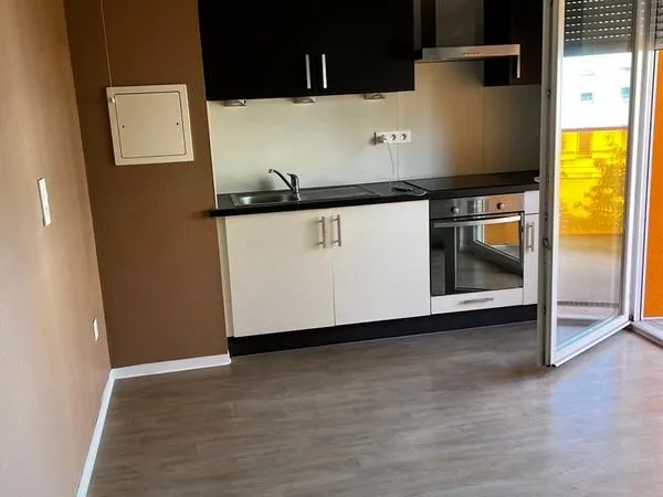 Appartement F2 Poteries