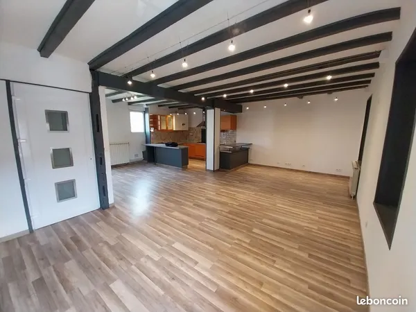 T2 bis / T3 80 m² - Très lumineux - Place Saint-Claire - Sans frais d'agence