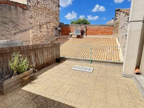 Location Exceptionnelle - Duplex P3 de 78 m2 avec Terrasse d