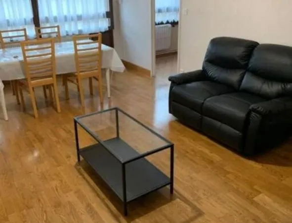 Location F3 deux chambres avec ascenseur