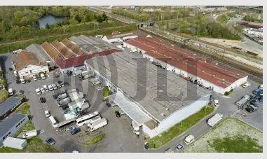 Local d'activité 116 m²