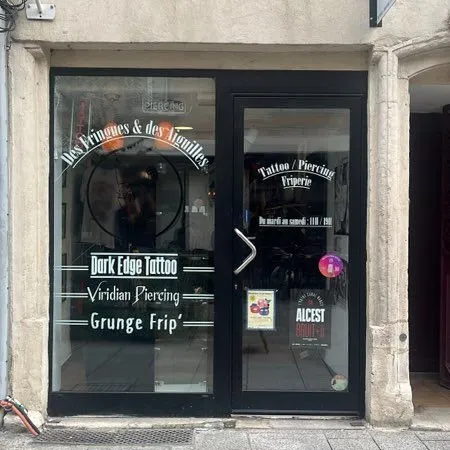 Local commercial hyper centre nancy 78m2 à céder immédiatement