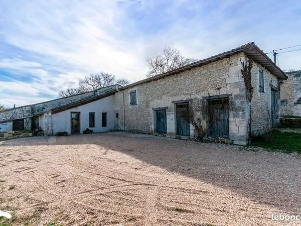 Maison 5 pièces 224 m²