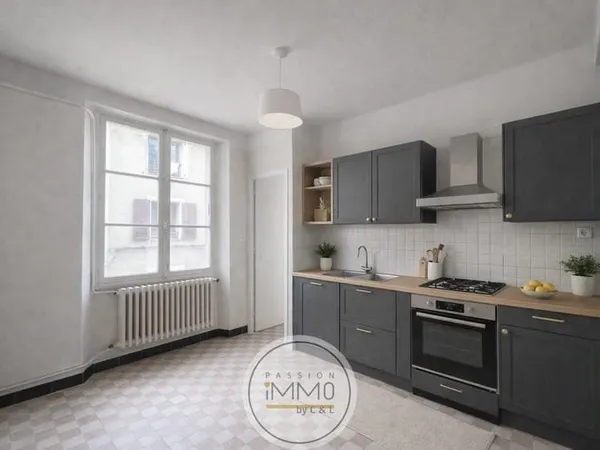 Appartement à rénover, Sisteron centre ville