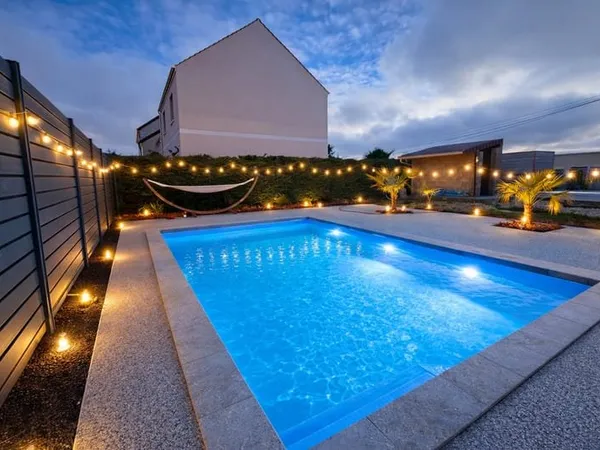 Maison individuelle à Perdreauville 7 pièce(s) 193 m2 piscine chauffée jardin