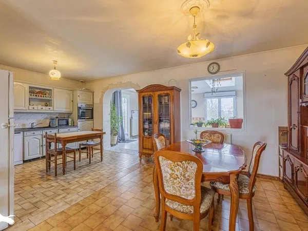 Maison 6 pièces 170 m²