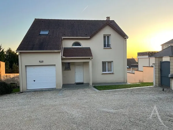 Maison Limay 5 pièces 106 m², Garage et sous-sol