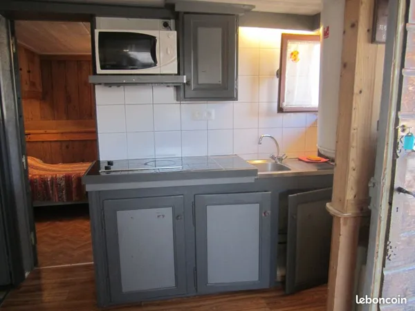 MEGEVE maisonnette individuelle, LLinge, wifi, parking privé, exterieur privé non clos