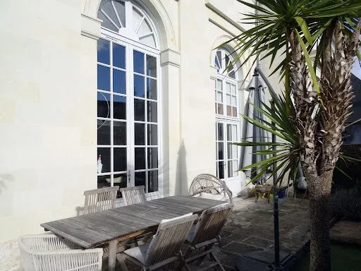 Maison 6 pièces 151 m²