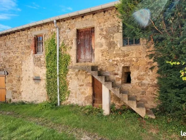 Maison en pierres à rénover