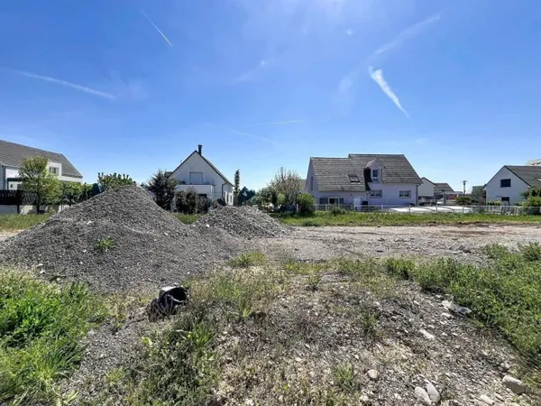 Terrain 382 m²