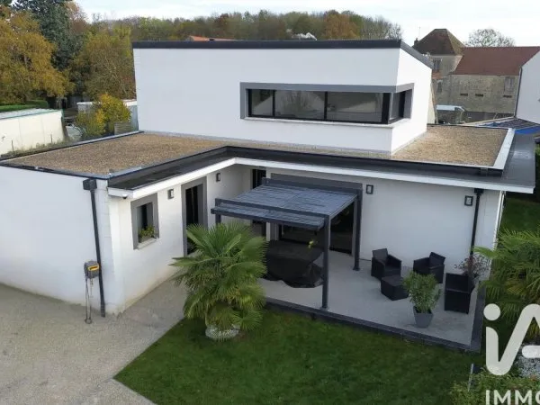 Maison 6 pièces 140 m²